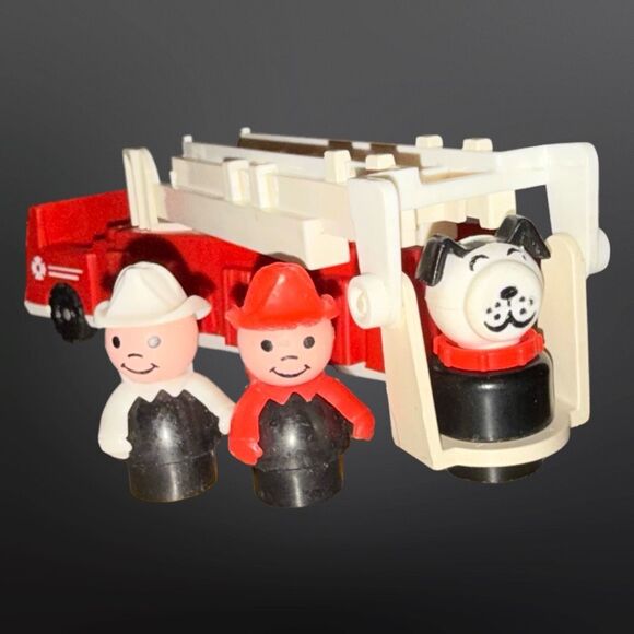 Vintage 1980s Fisher-Price Firetruck Firemen & Puppy Dog Set Red Black White - Picture 2 of 15